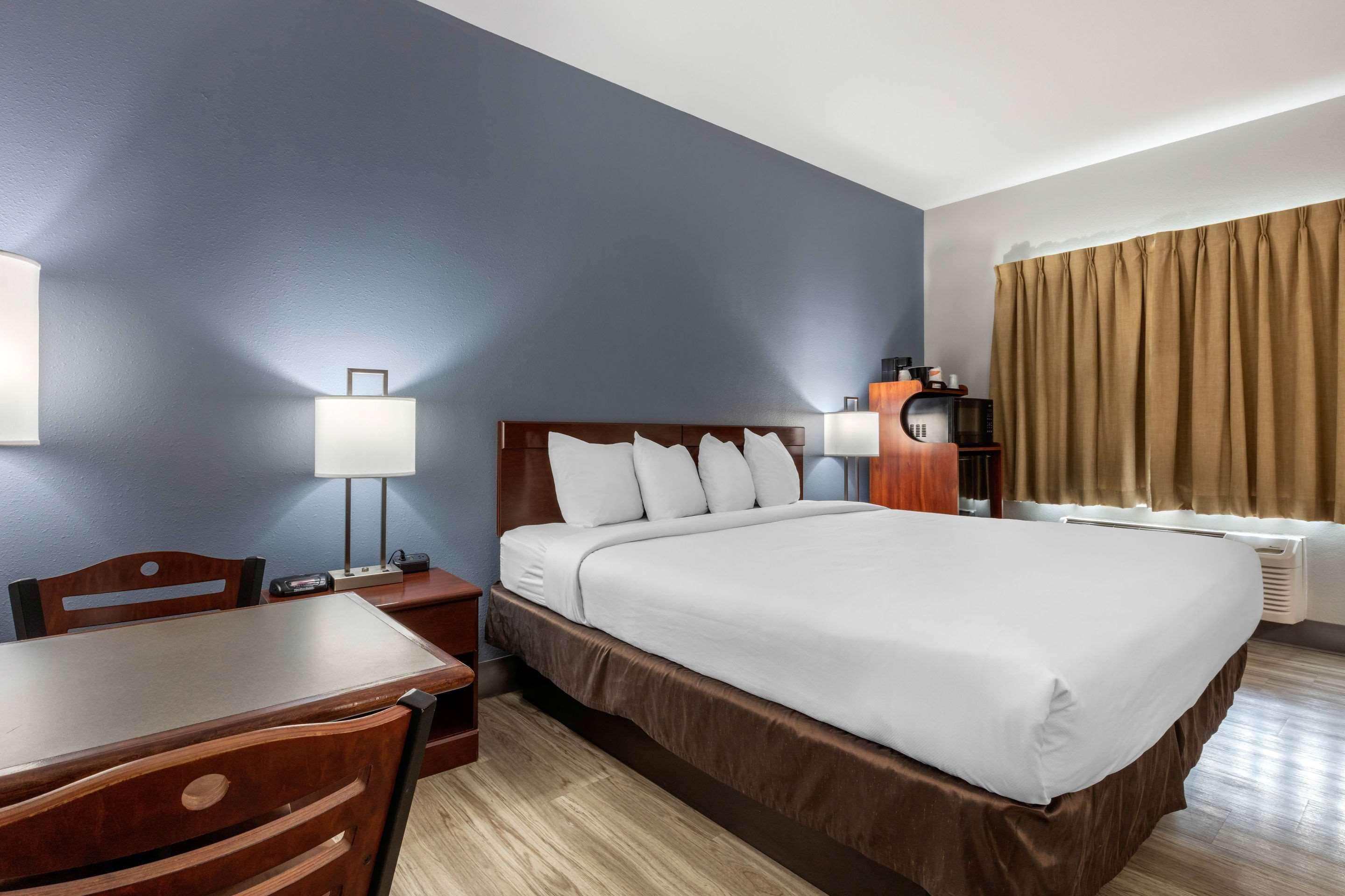 Quality Inn & Suites Demopolis Kültér fotó