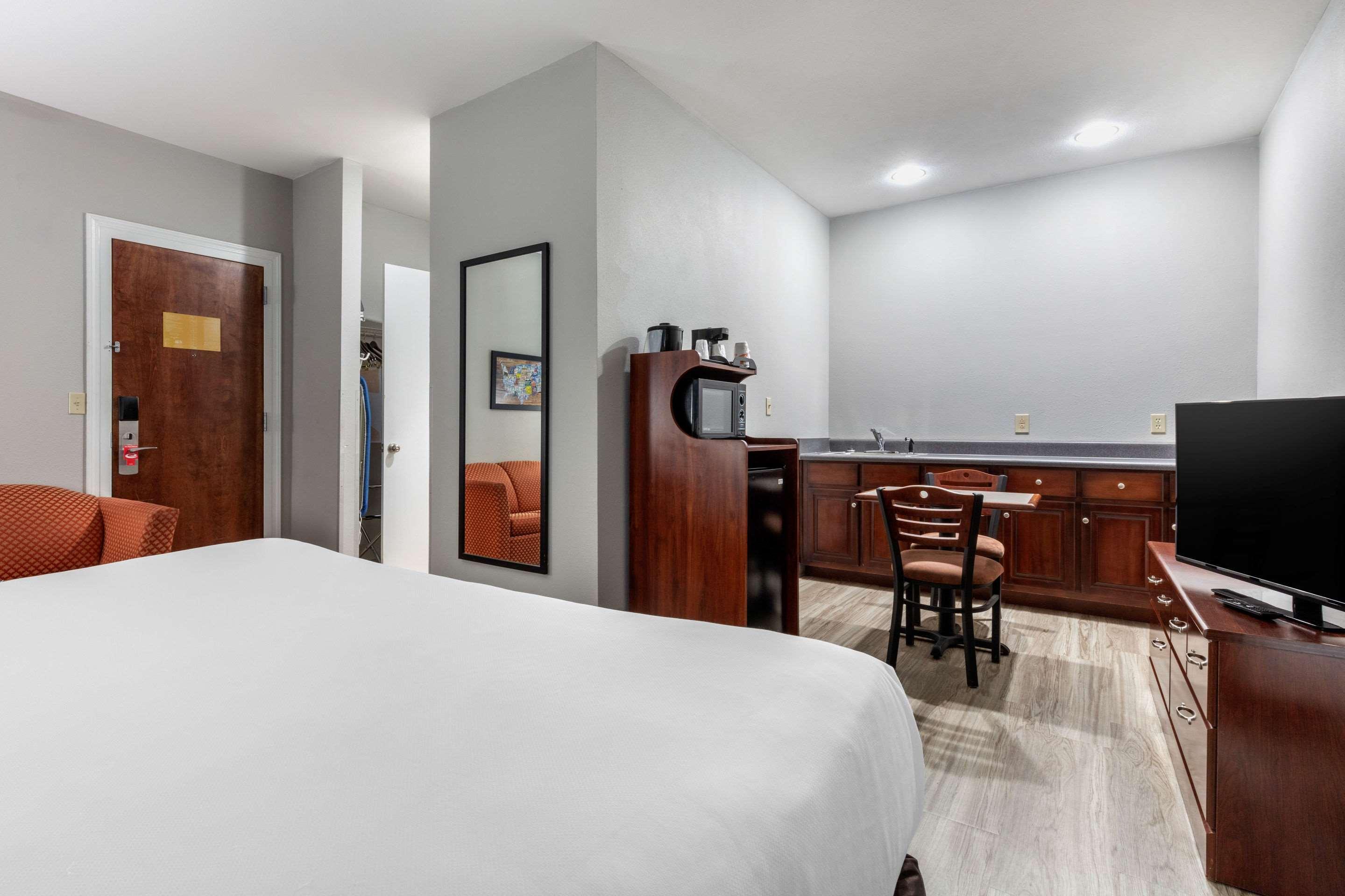 Quality Inn & Suites Demopolis Kültér fotó