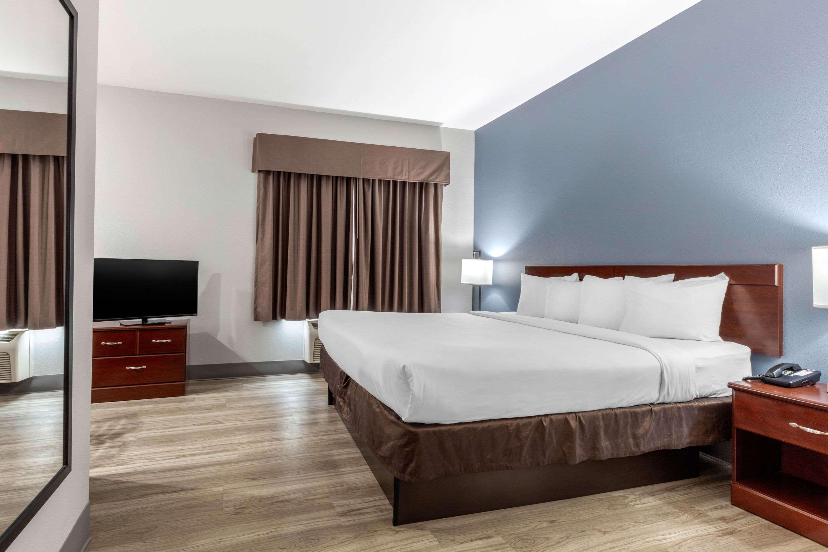Quality Inn & Suites Demopolis Kültér fotó