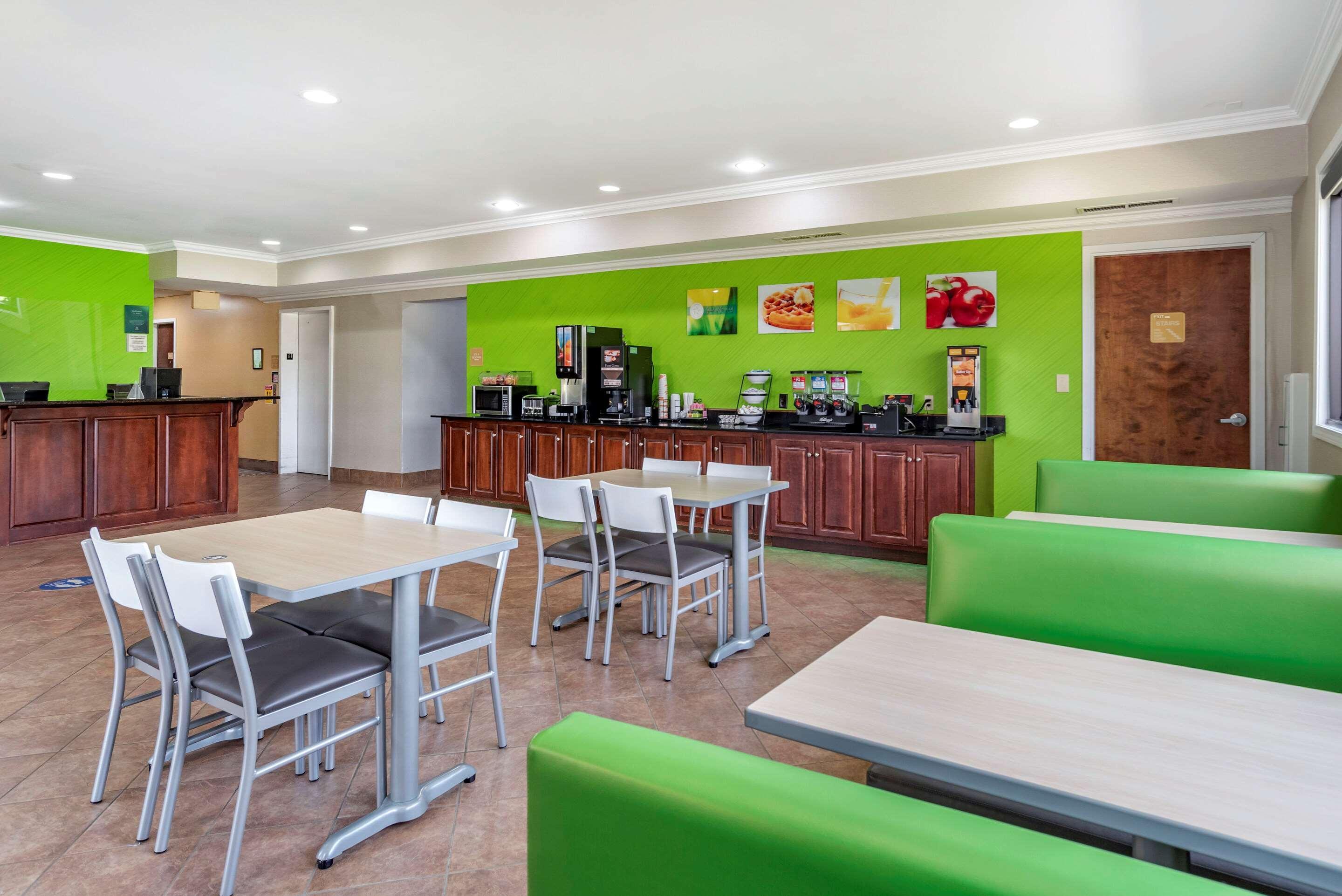 Quality Inn & Suites Demopolis Kültér fotó