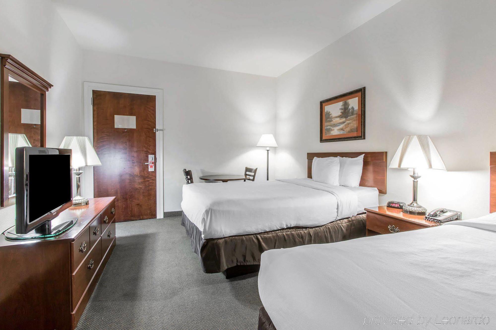 Quality Inn & Suites Demopolis Kültér fotó